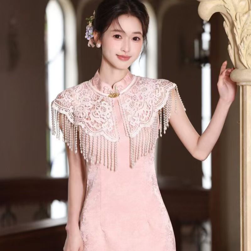 1 Piece of Elegant Beaded Tass - Women Formal Wear Photoshoot 评论和价格