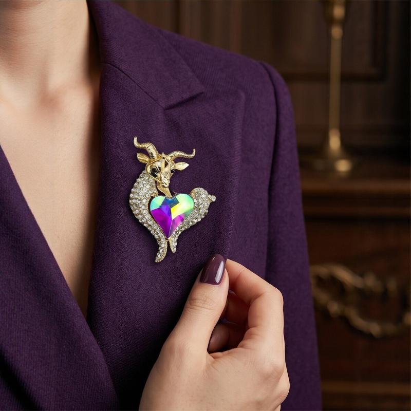 Unique Rhinestone Goat Brooch  - Unique Women'S Formal Wear 评论和价格