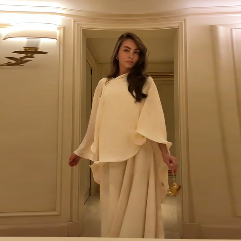 Romantic Graceful Shawl Dress  - Women Formal Wear Dress 评论和价格