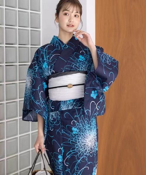 Japanese Kimono / Yukata for W - Women Formal Wear Photoshoot 评论和价格