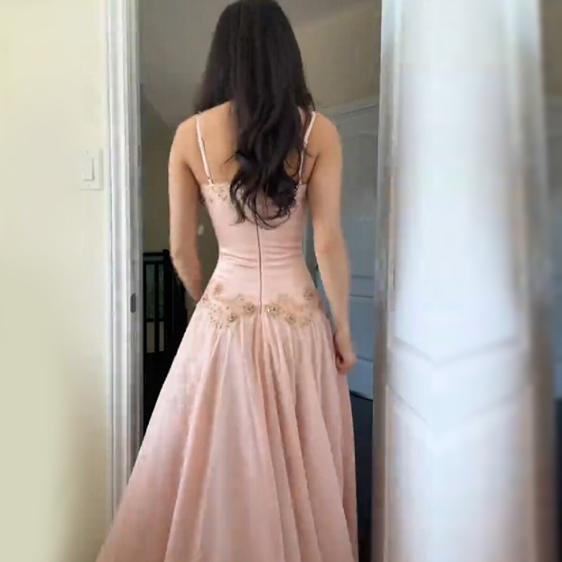 Elegant V-Neck Pink Strapless  - Women Formal Wear Dress 评论和价格